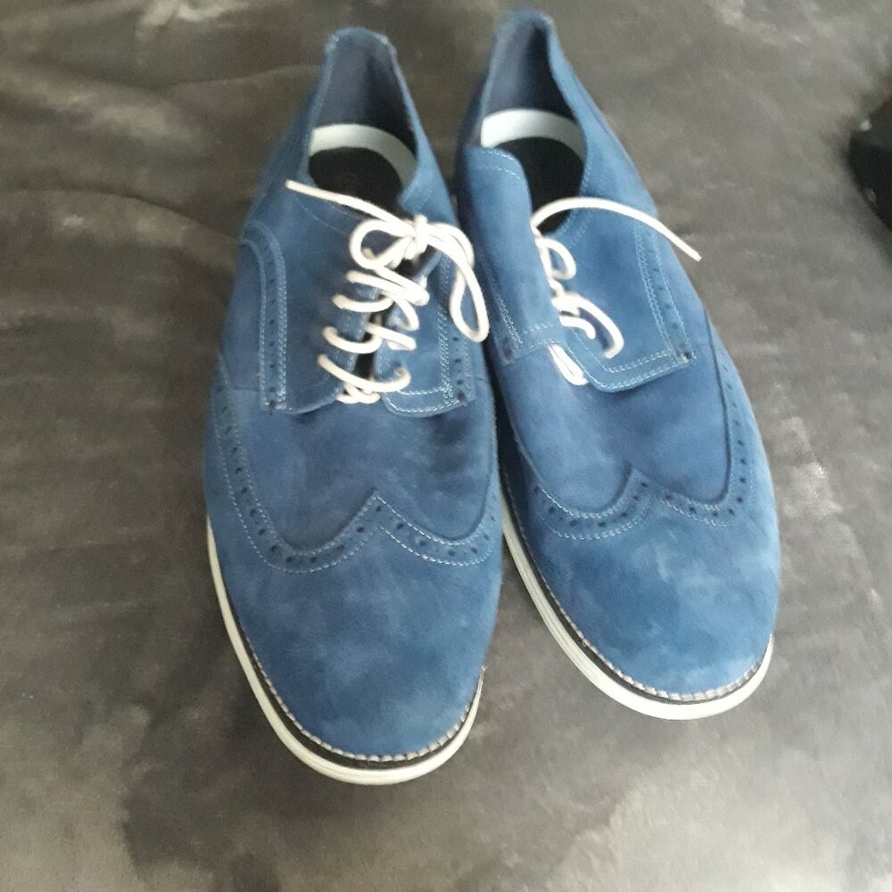 Donald.J. Pliner Blue  Suede Oxford. Size 14